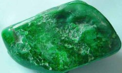 Зелёный Нефрит — небесный камень