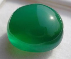 Зелёный агат — камень храбрецов и победителей